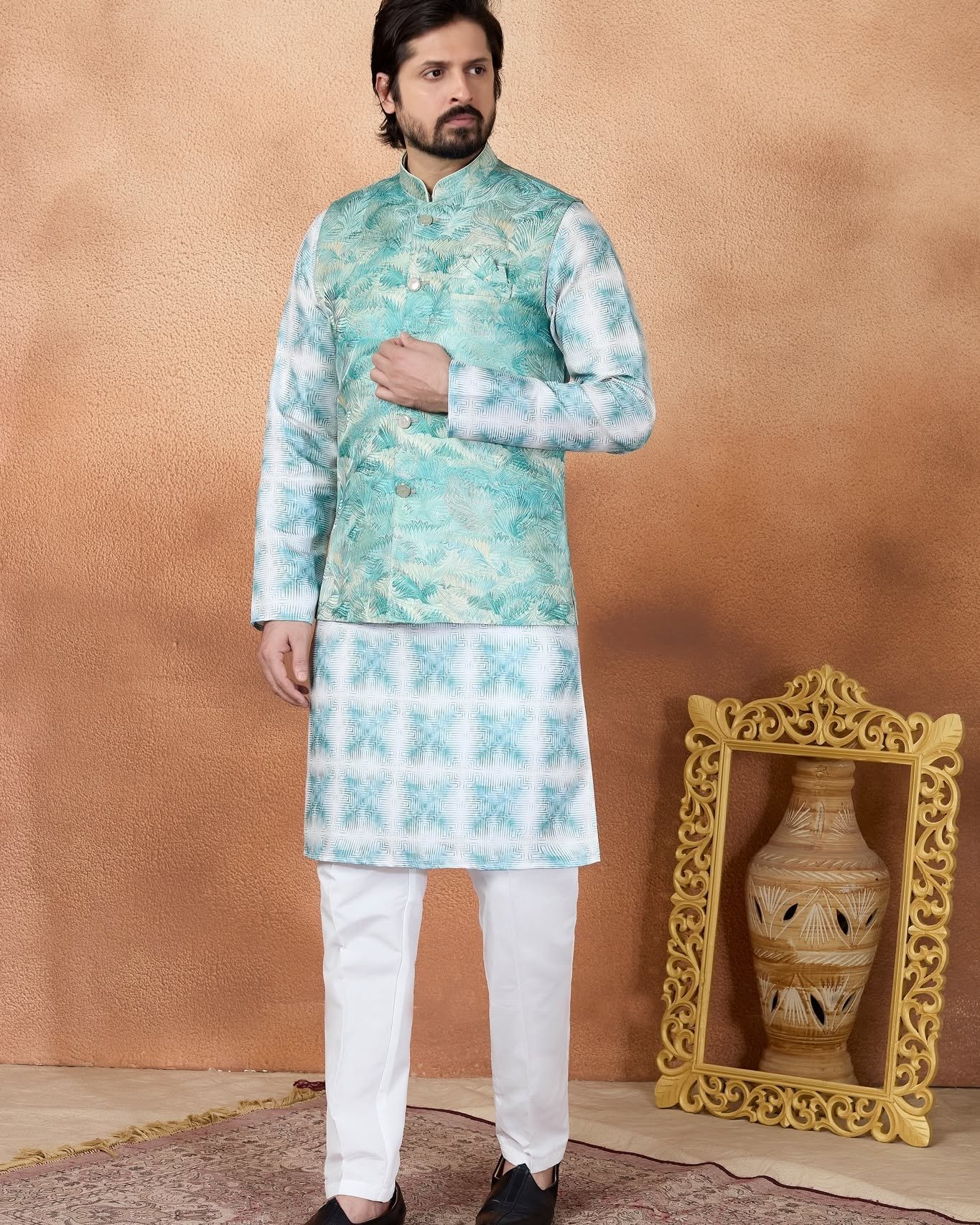 Make your ethnic look stand out with this elegant Green Designer Kurta Jacket Set